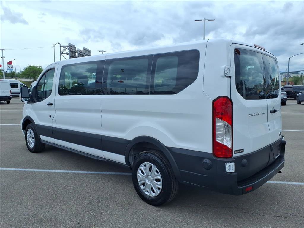 Certified 2024 Ford Transit 350 XLT RWD image 3