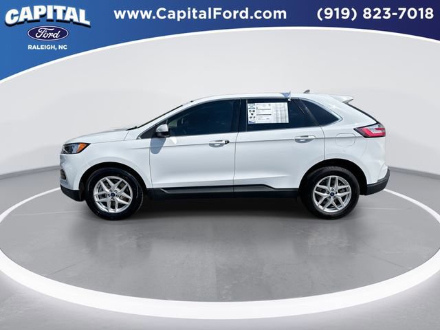 Certified 2022 Ford Edge SEL w/ Convenience Package image 3