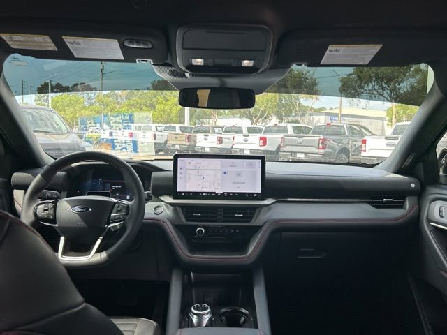Certified 2026 Ford Explorer ST-Line w/ ST-Line Street Pack RWD image 18