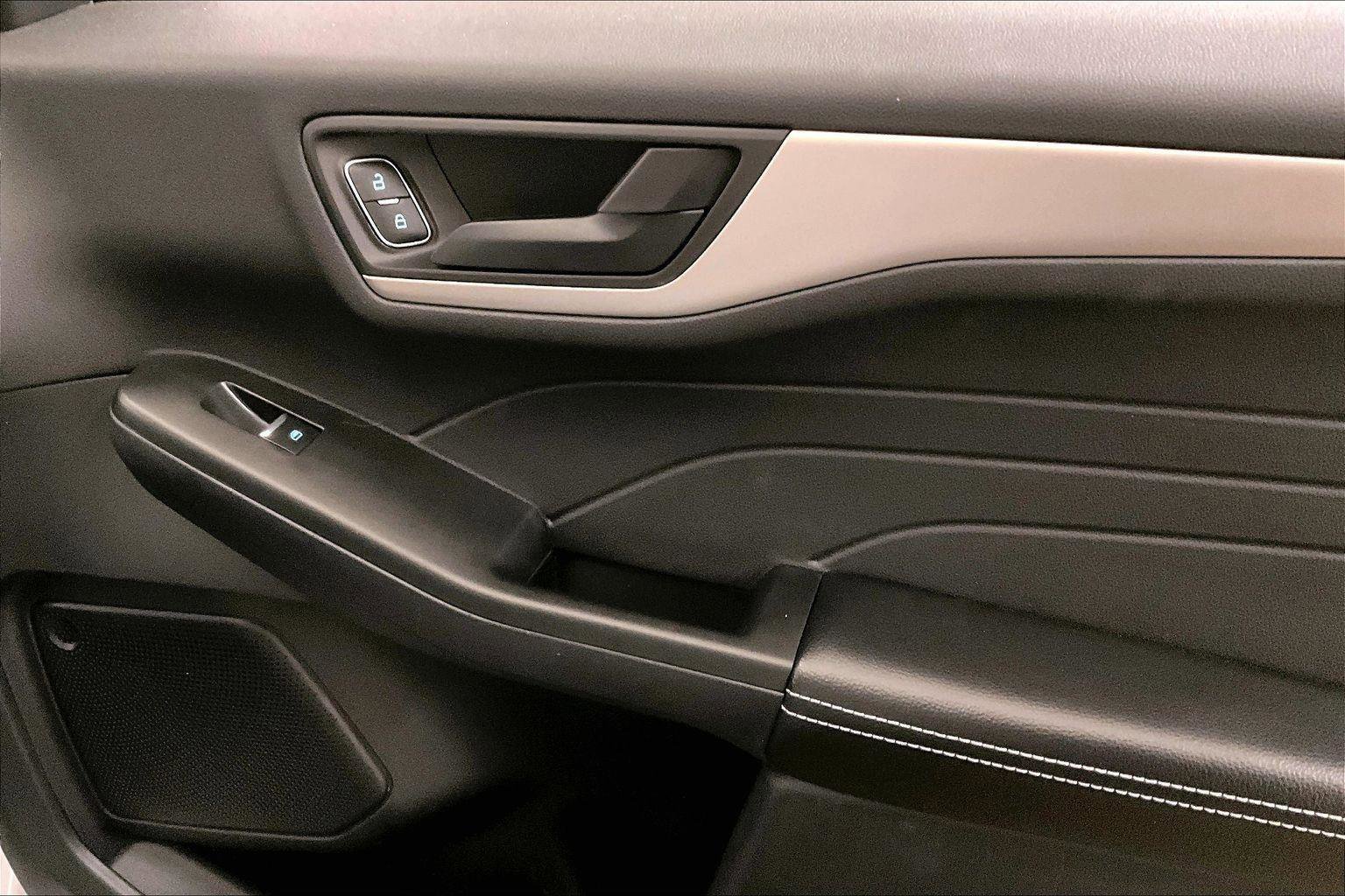 Certified 2022 Ford Escape S image 23