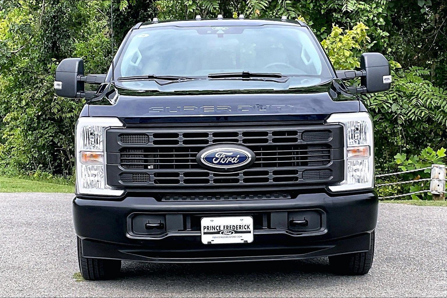 Certified 2024 Ford F350 XL w/ 360-Degree Camera Package RWD image 2