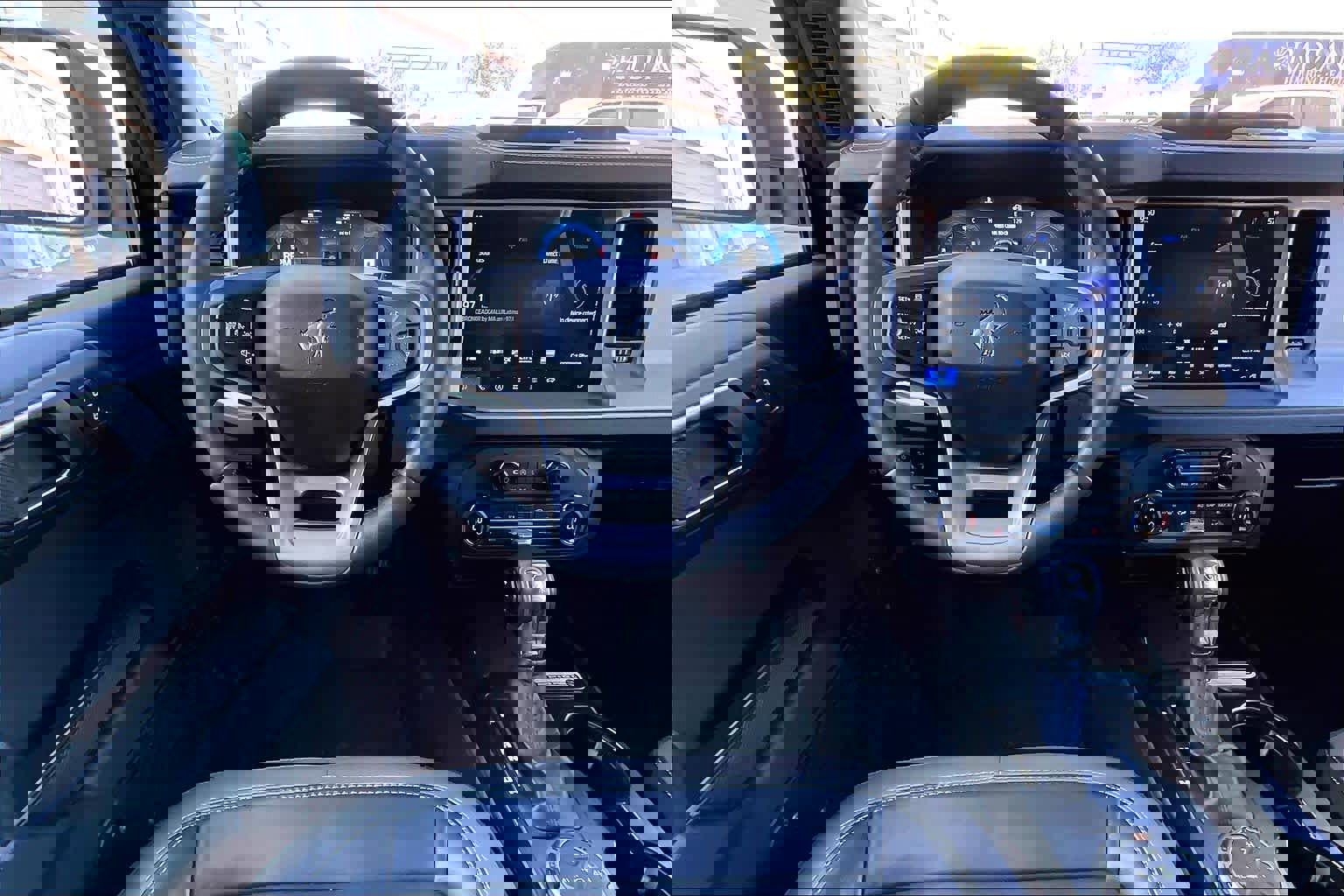 Certified 2025 Ford Bronco Outer Banks image 9