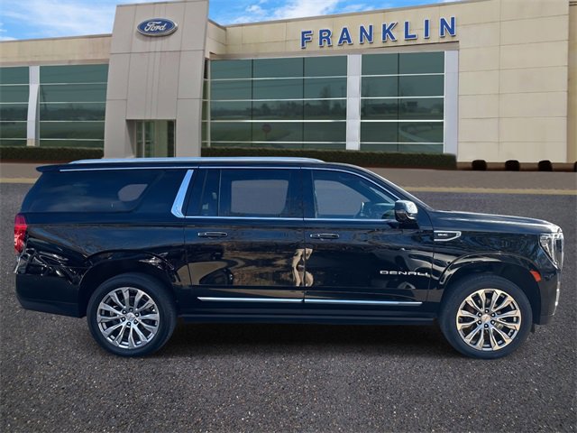 Used 2022 GMC Yukon XL Denali w/ Max Trailering Package image 6