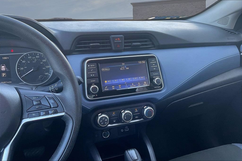Used 2025 Nissan Versa SV FWD image 9