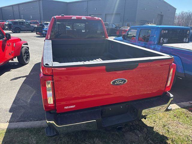 Certified 2025 Ford F350 XLT AWD/4WD image 15
