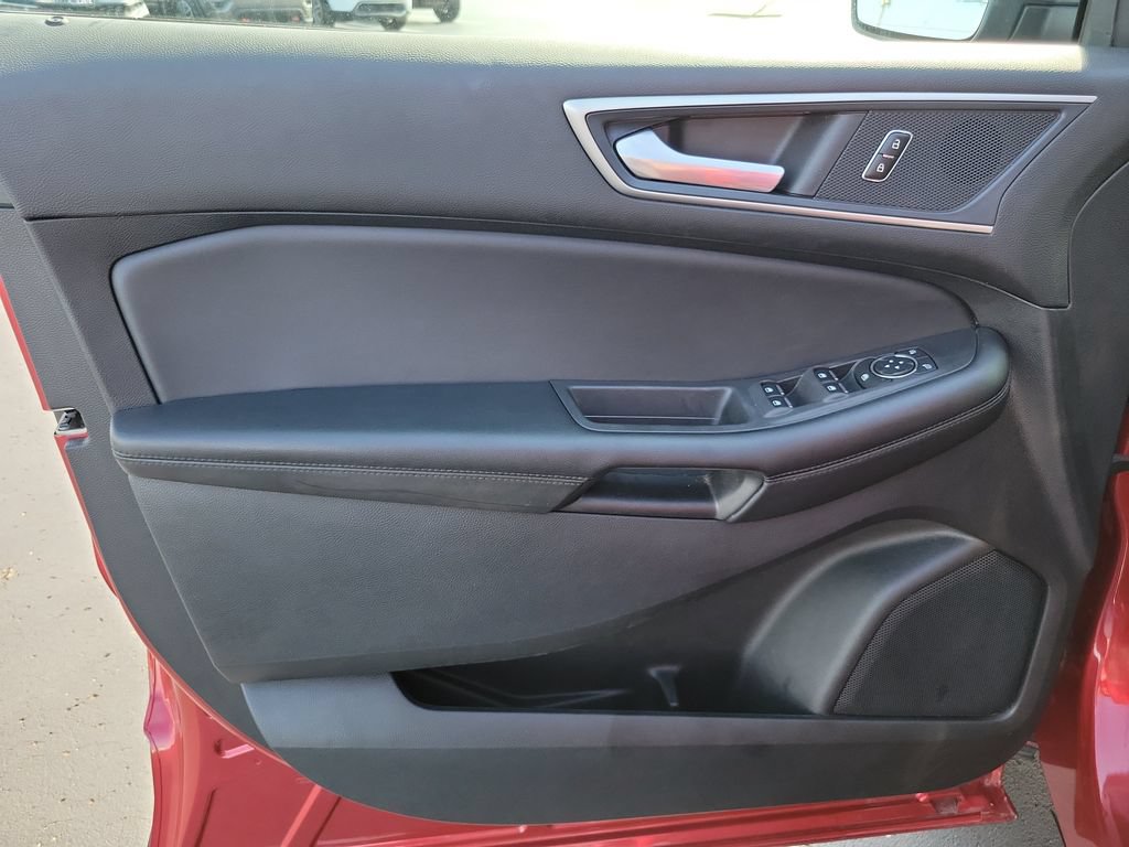 Certified 2024 Ford Edge SEL w/ Convenience Package AWD/4WD image 6
