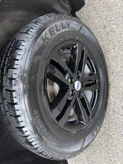 Certified 2022 Ford Explorer XLT w/ Equipment Group 202A image 9