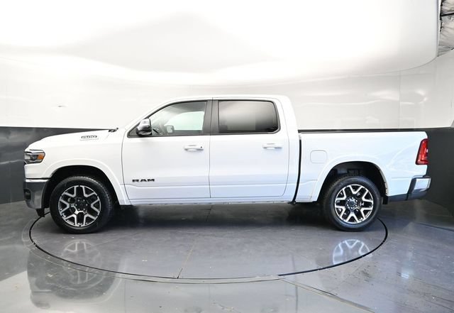 Used 2025 RAM 1500 Laramie AWD/4WD image 8