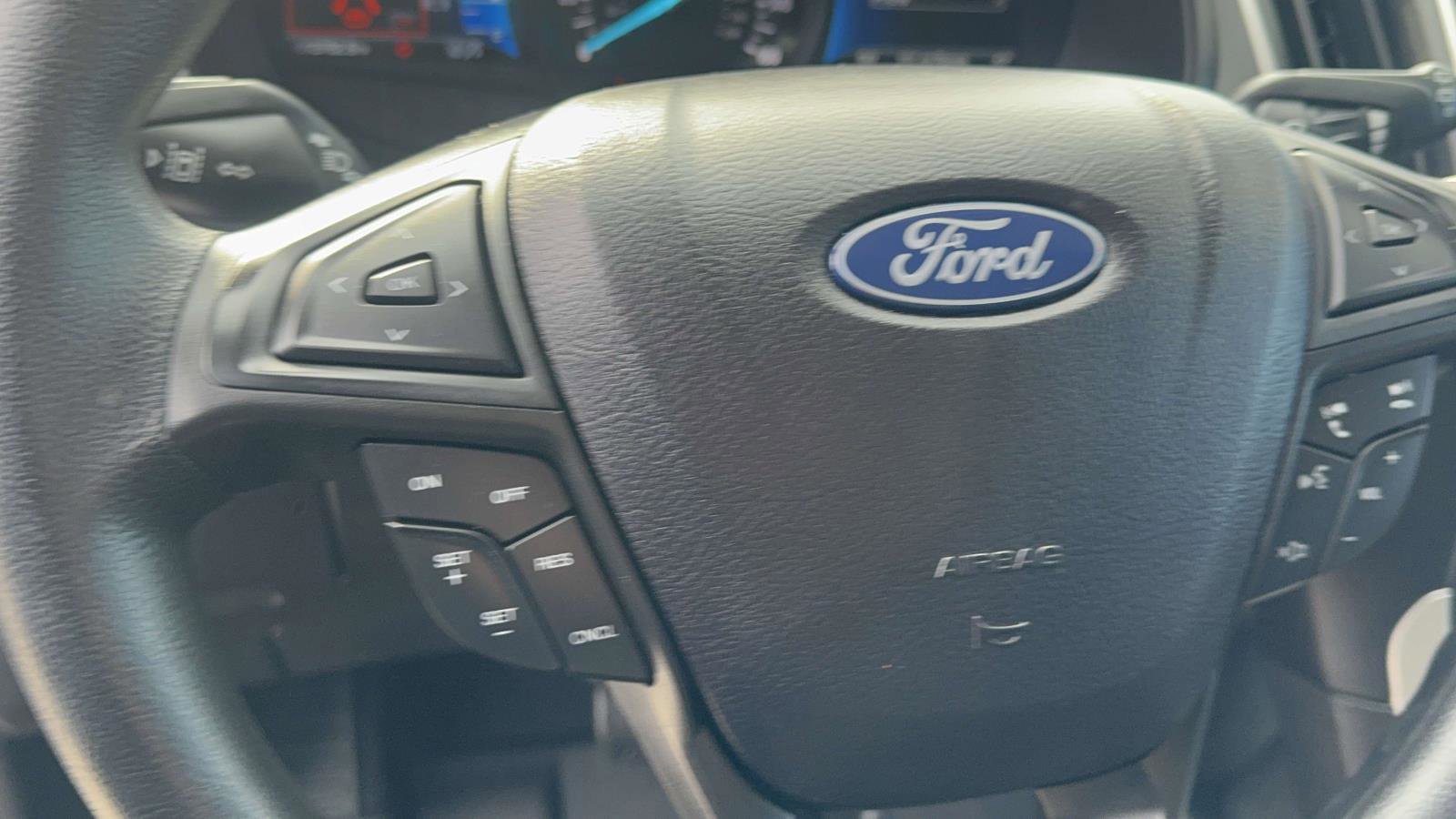 Certified 2024 Ford Edge SE image 16