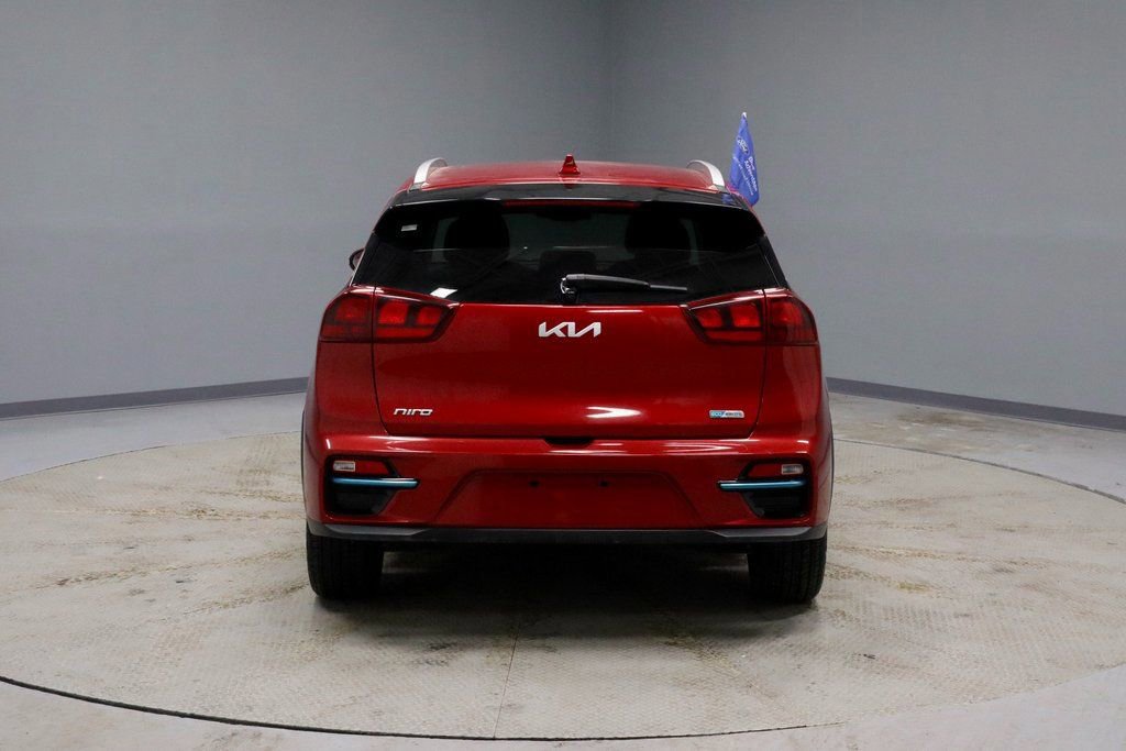 Used 2022 Kia Niro EX w/ Cold Weather Package image 4
