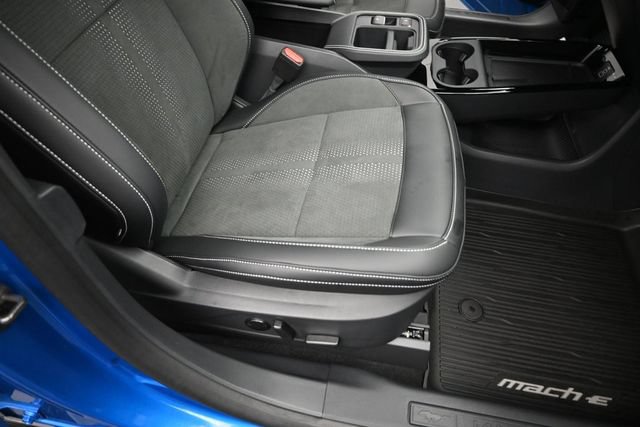 Certified 2025 Ford Mustang Mach-E GT AWD/4WD image 32