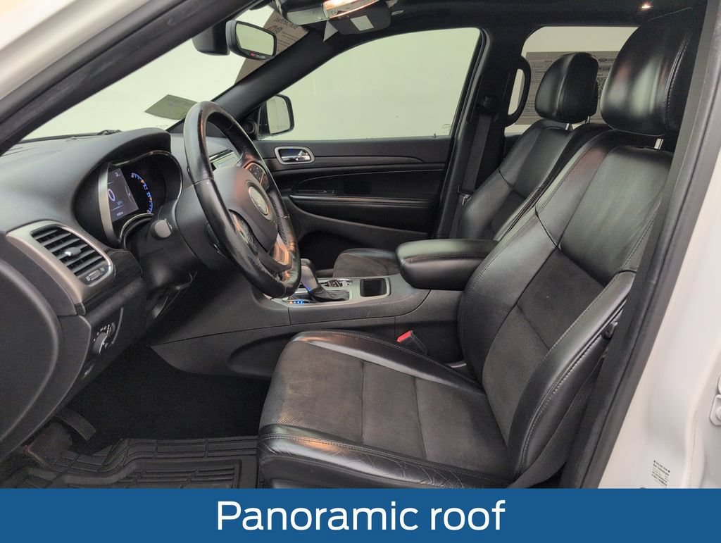 Used 2020 Jeep Grand Cherokee Altitude RWD image 4