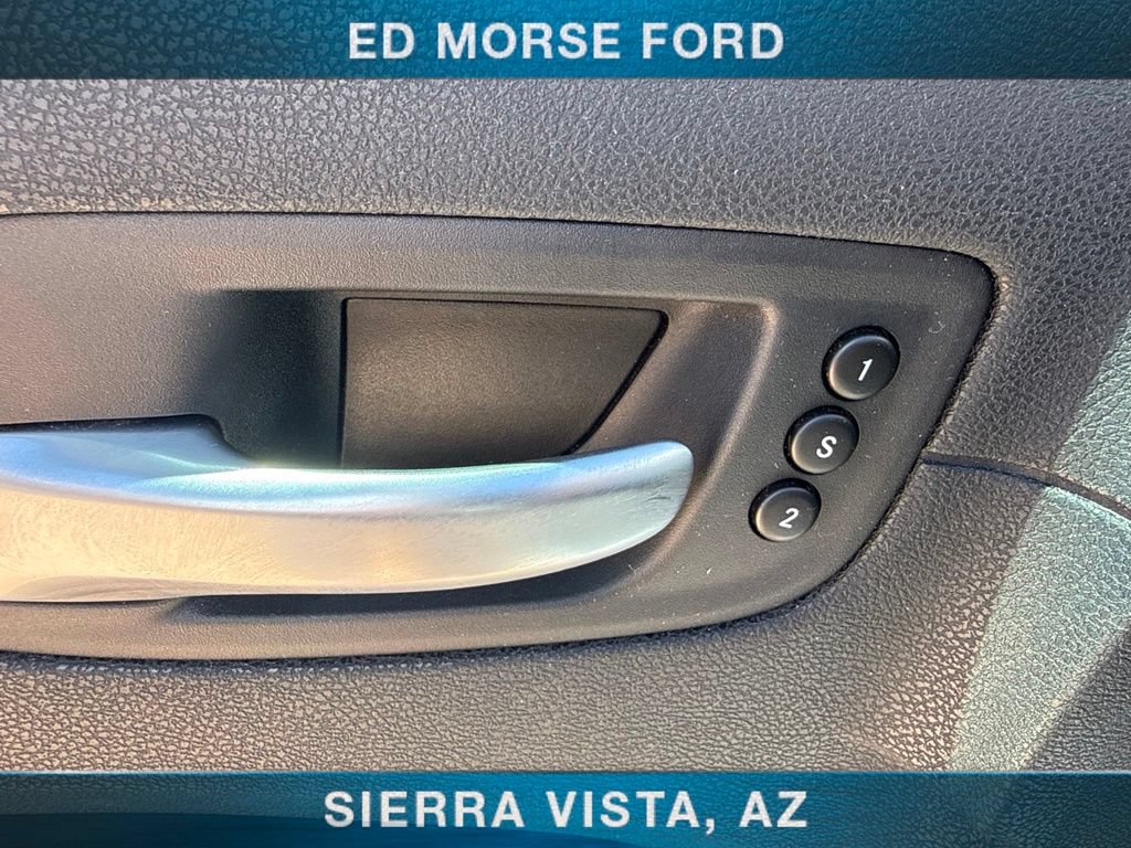 Used 2023 Chrysler 300 S w/ Comfort Group RWD image 14