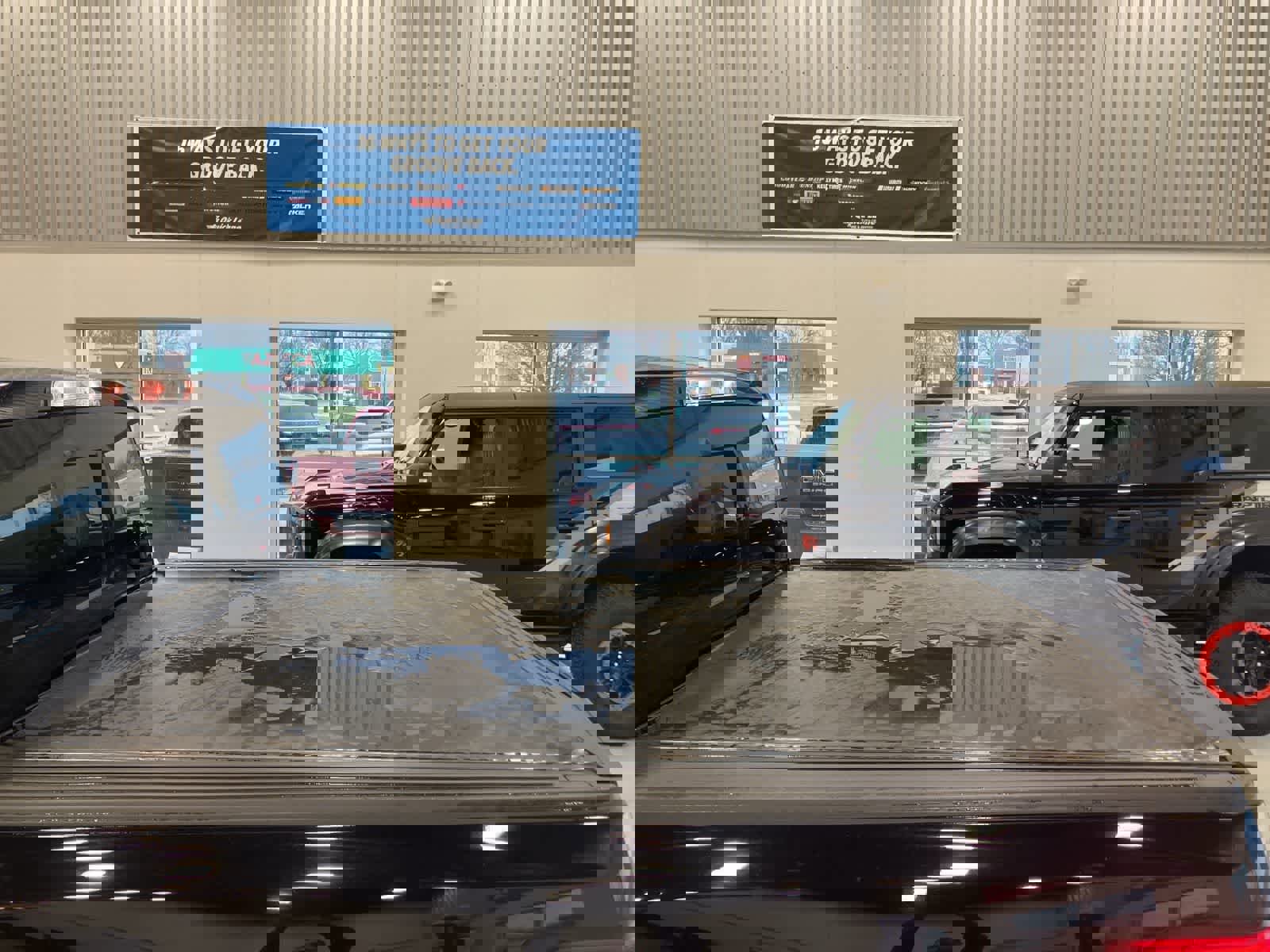 Certified 2019 Ford F150 Raptor w/ Equipment Group 802A Luxury image 38