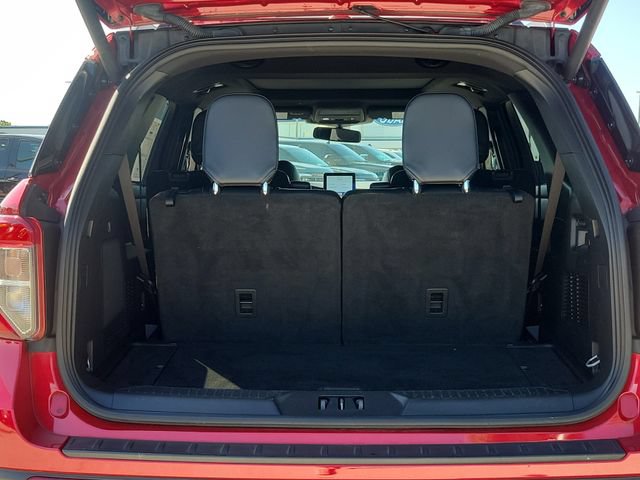 Certified 2023 Ford Explorer ST w/ Equipment Group 401A AWD/4WD image 9