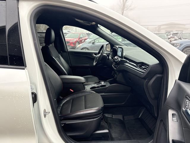 Certified 2024 Ford Escape ST-Line Select image 27