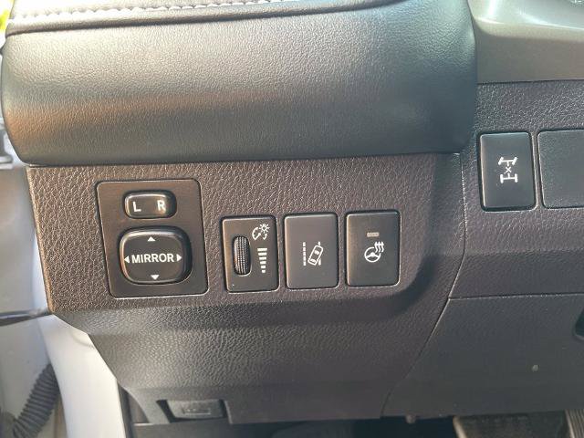 Used 2018 Toyota RAV4 Adventure w/ Cold Weather Package AWD/4WD image 15