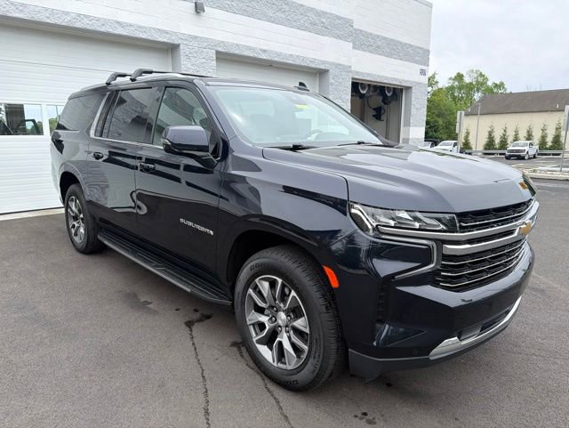 Used 2023 Chevrolet Suburban LT w/ LT Signature Plus Package AWD/4WD image 7