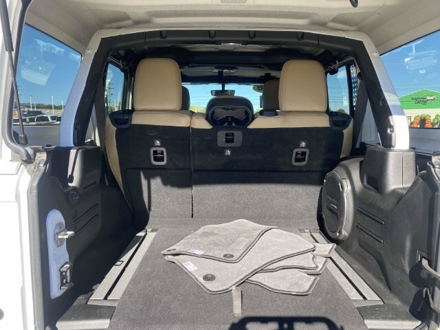 Used 2018 Jeep Wrangler Unlimited Rubicon AWD/4WD image 10