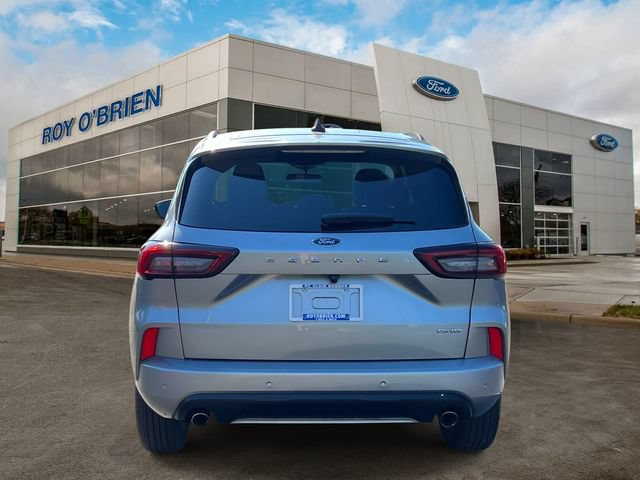 Certified 2024 Ford Escape ST-Line w/ Tech Pack #1 AWD/4WD image 4