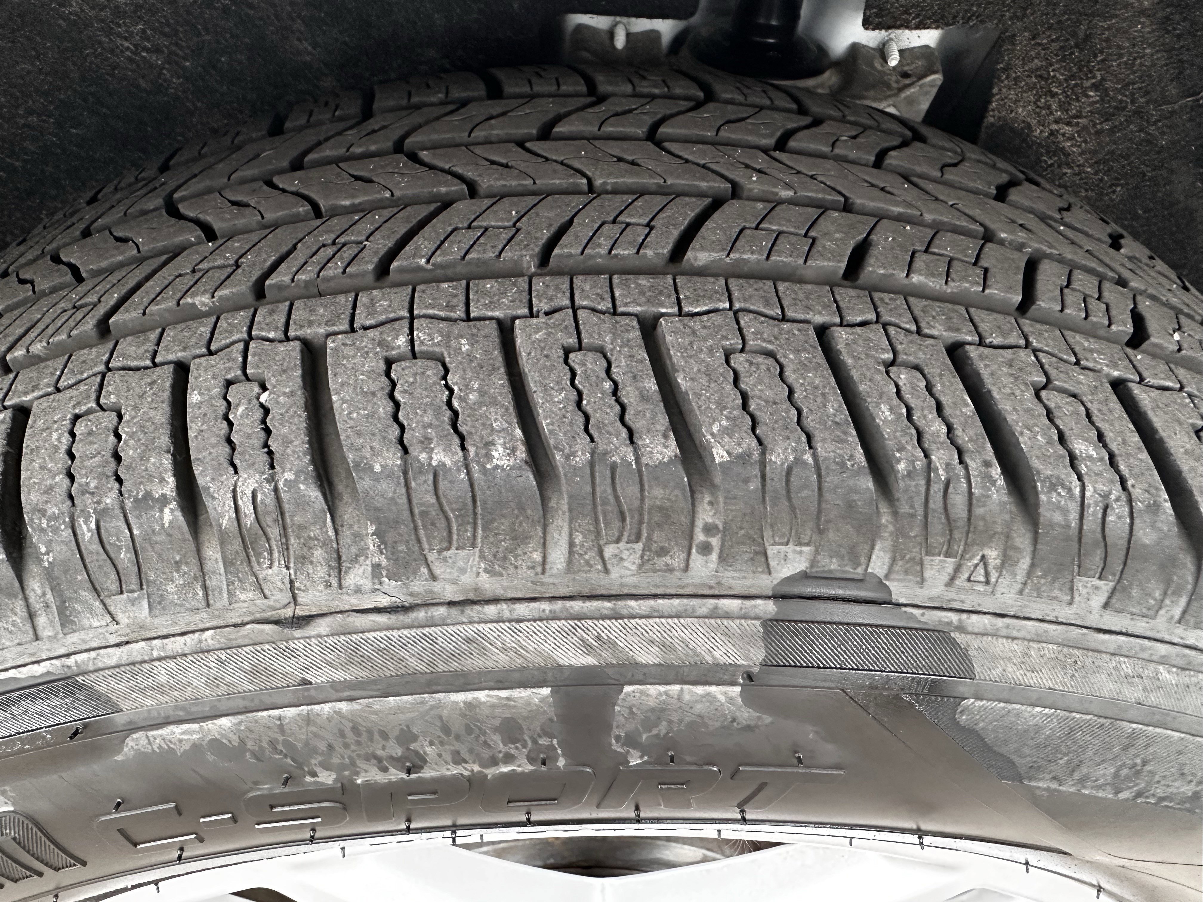 Certified 2024 Ford Edge SEL image 21