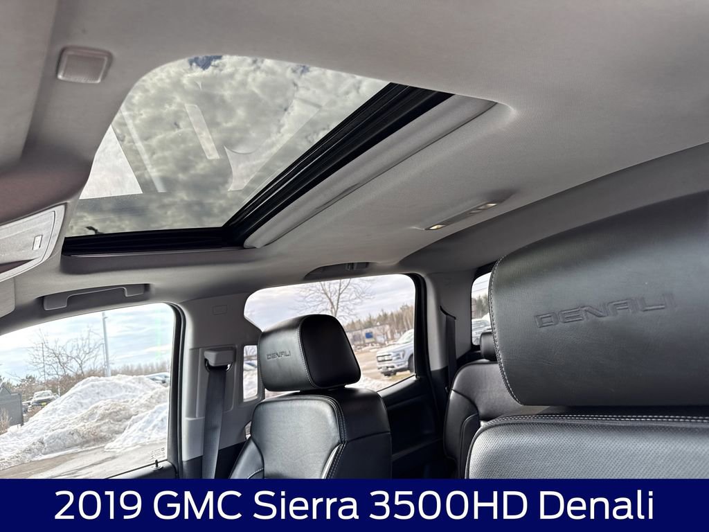 Used 2019 GMC Sierra 3500 Denali w/ Duramax Plus Package image 17