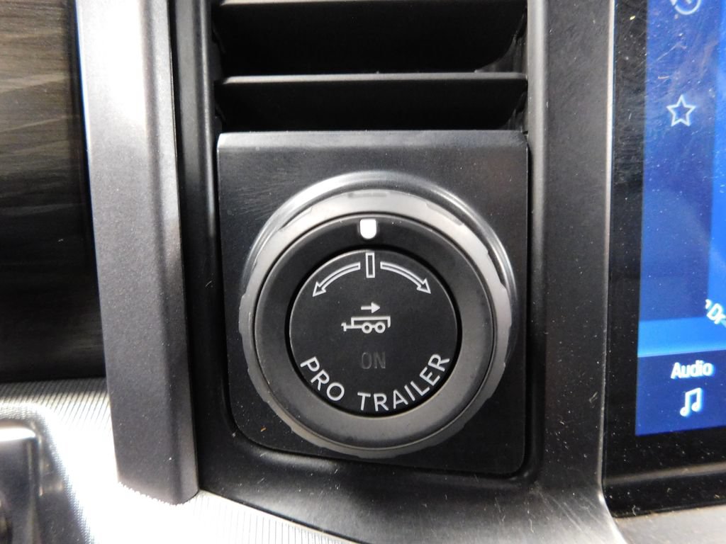 Certified 2025 Ford F150 Lariat w/ Equipment Group 501A Mid AWD/4WD image 26
