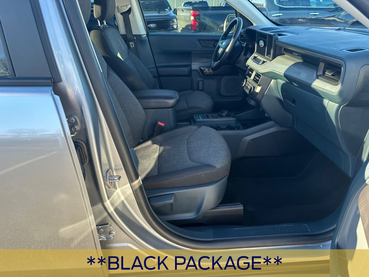 Certified 2024 Ford Maverick XLT w/ XLT Luxury Package image 15