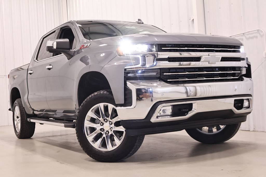 Used 2020 Chevrolet Silverado 1500 LTZ image 11