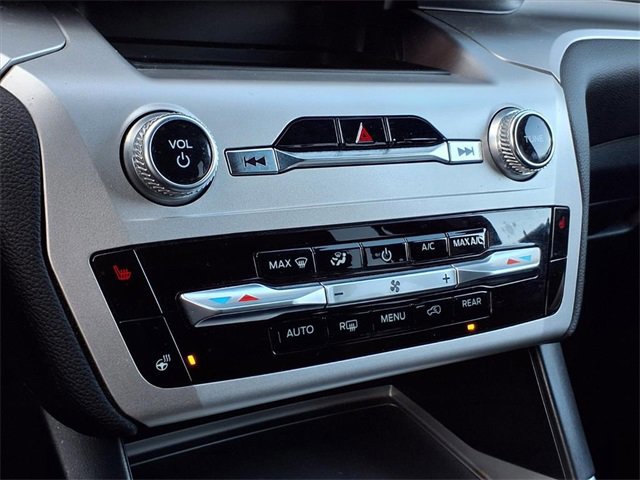 Certified 2022 Ford Explorer XLT w/ Equipment Group 202A image 20