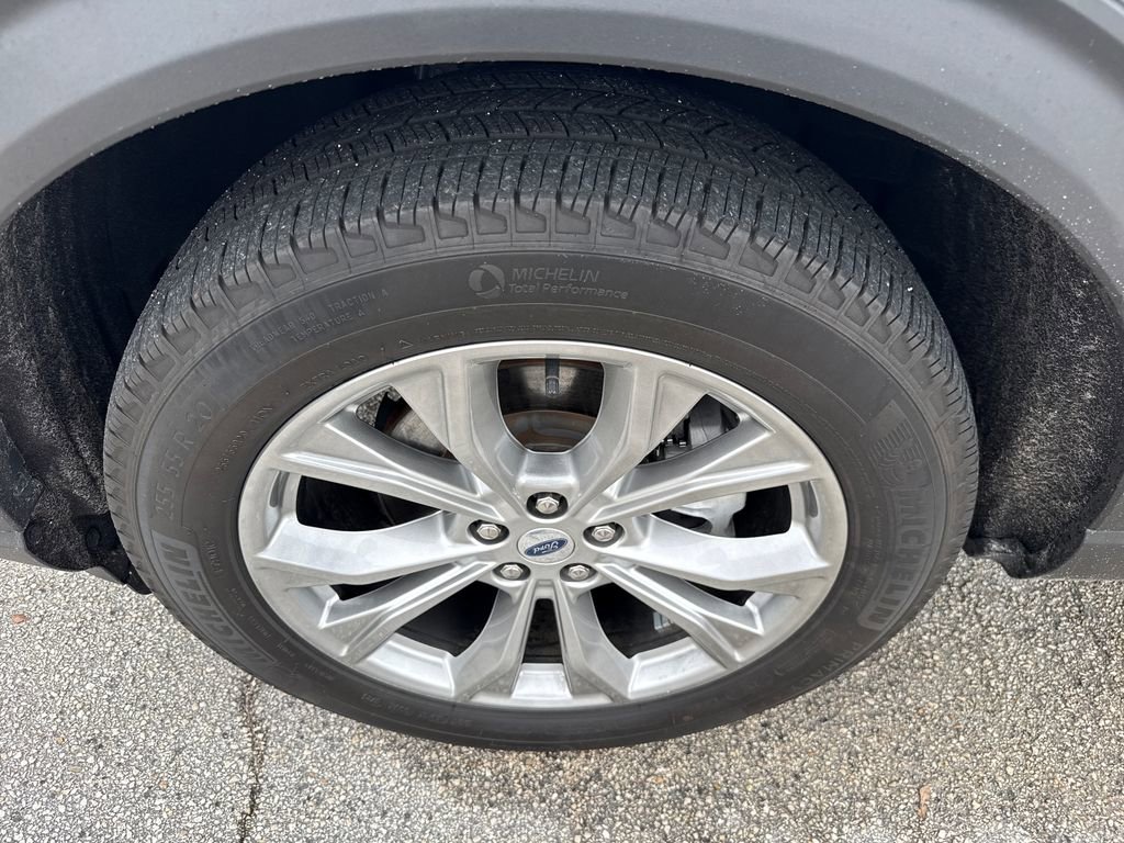 Certified 2023 Ford Explorer Limited w/ Equipment Group 301A image 12