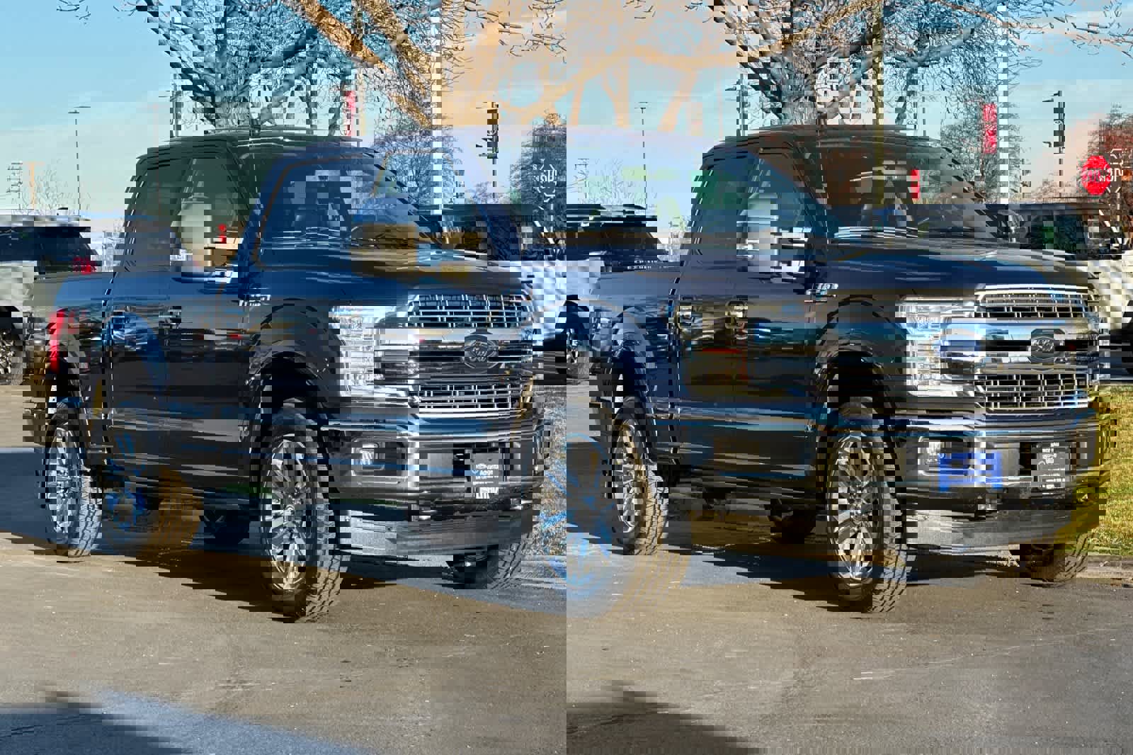 Certified 2019 Ford F150 Lariat w/ Equipment Group 502A Luxury image 9