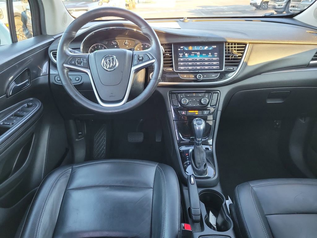 Used 2019 Buick Encore Essence image 12