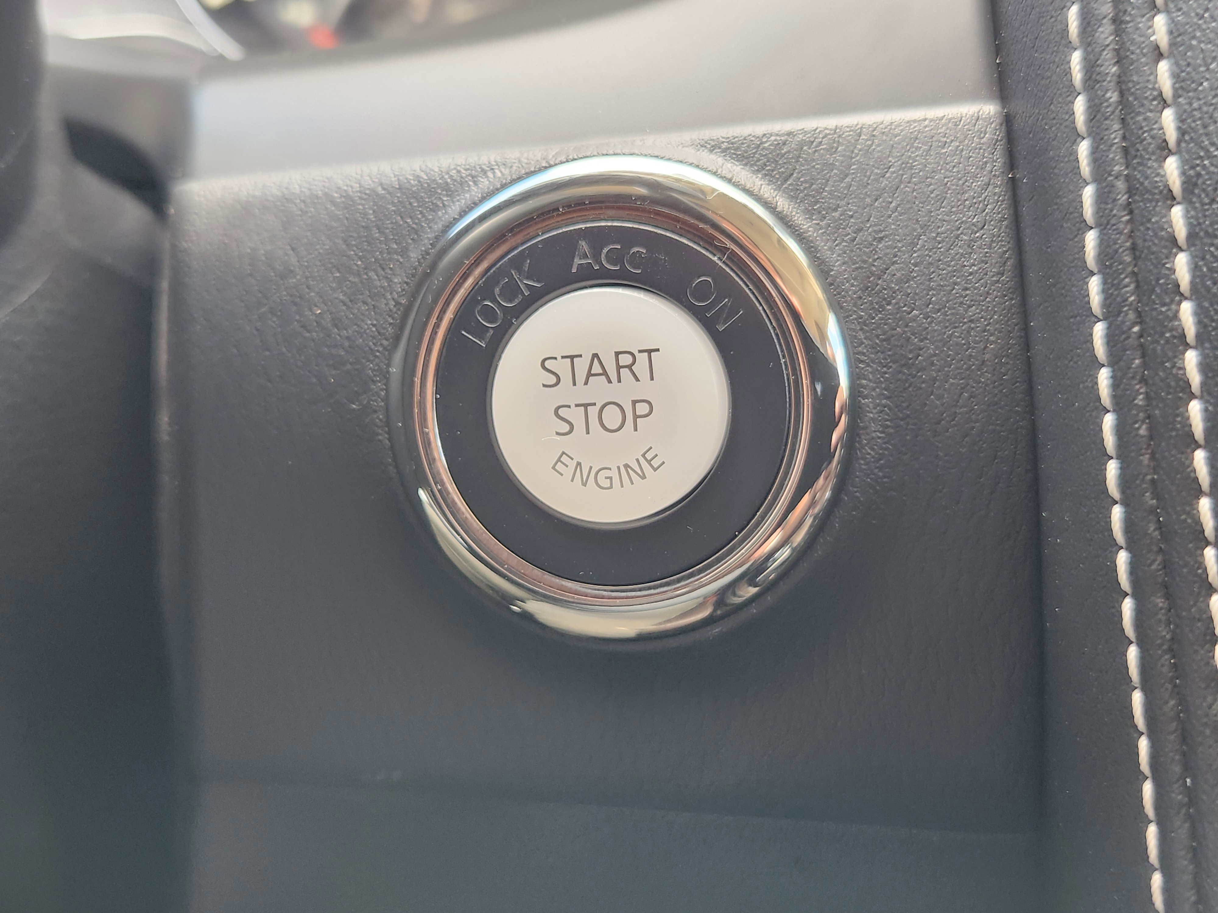 Used 2021 INFINITI QX80 Premium Select w/ Cargo Package image 16