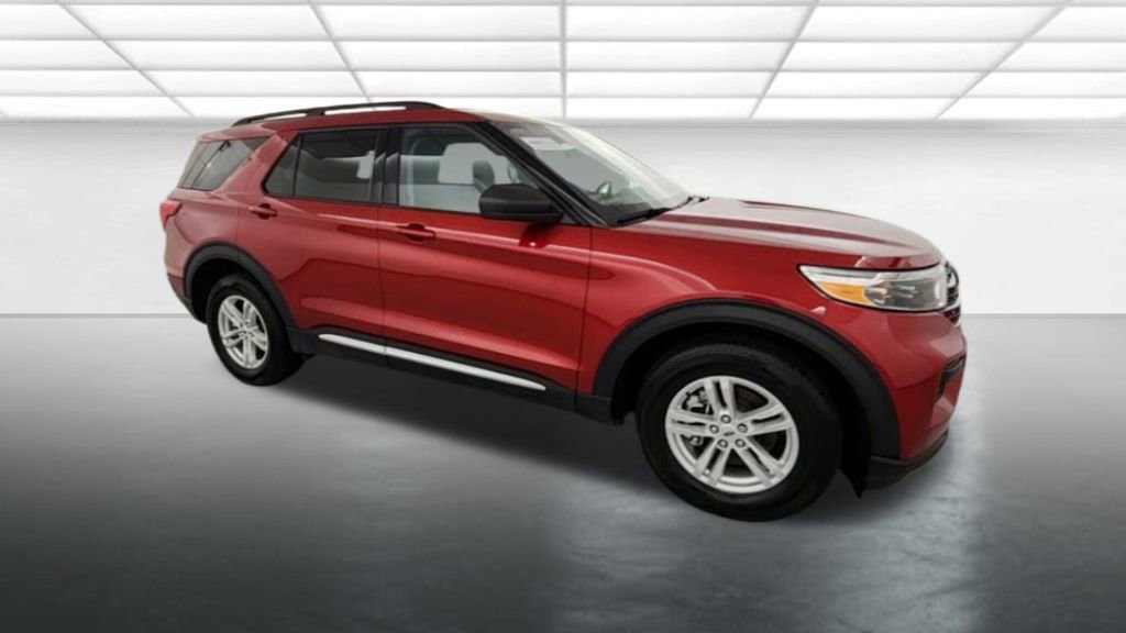 Certified 2024 Ford Explorer XLT AWD/4WD image 10