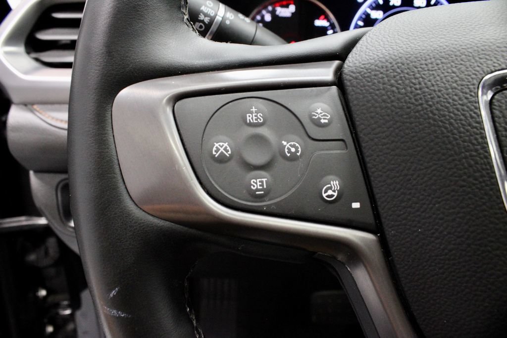 Used 2023 GMC Acadia AT4 w/ Technology Package AWD/4WD image 29
