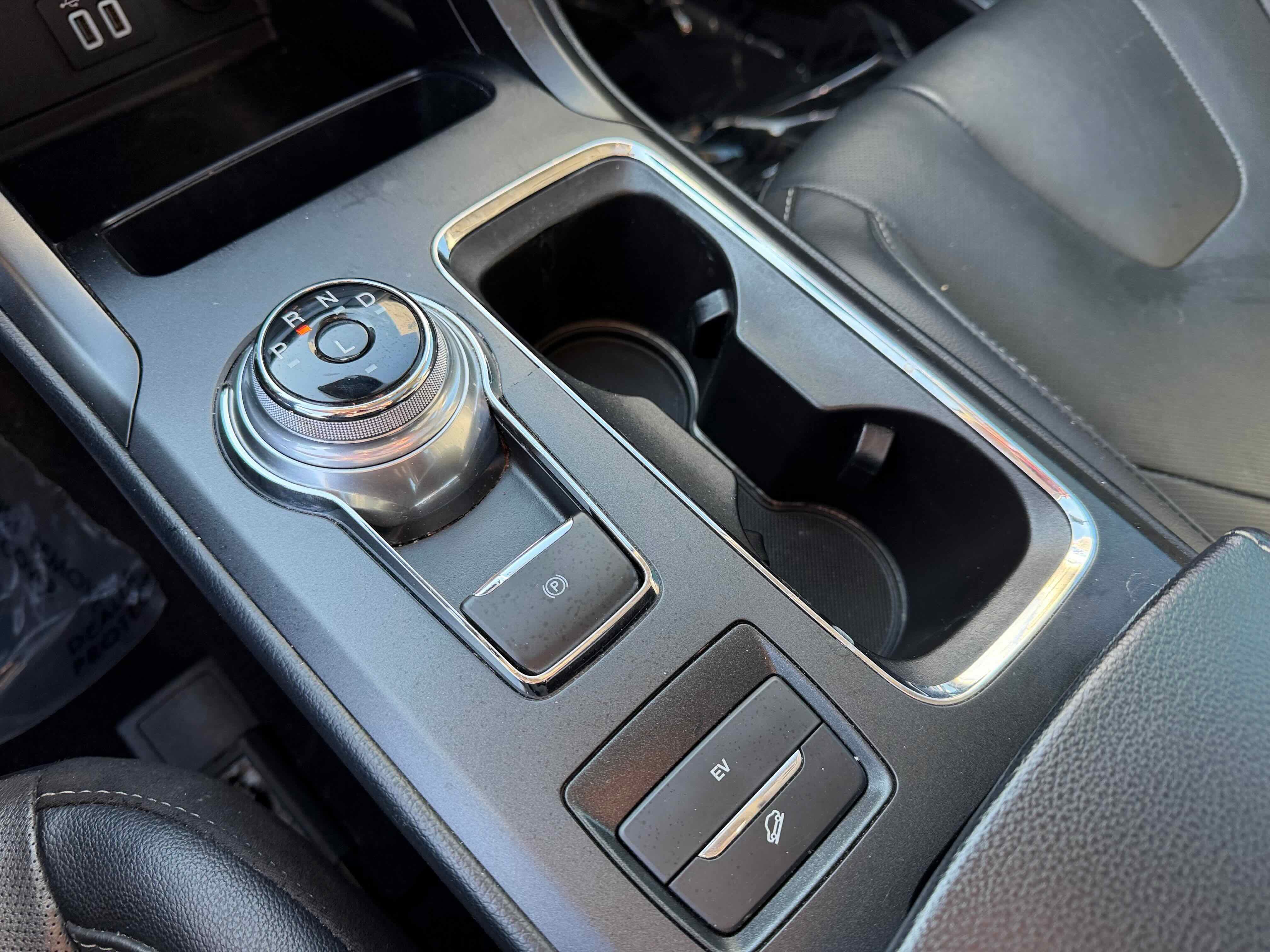 Certified 2020 Ford Fusion Energi Titanium image 24