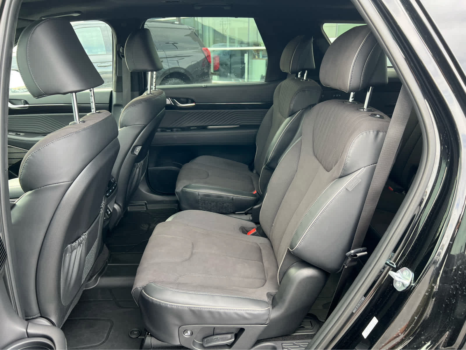Used 2025 Hyundai Palisade Calligraphy AWD/4WD image 26