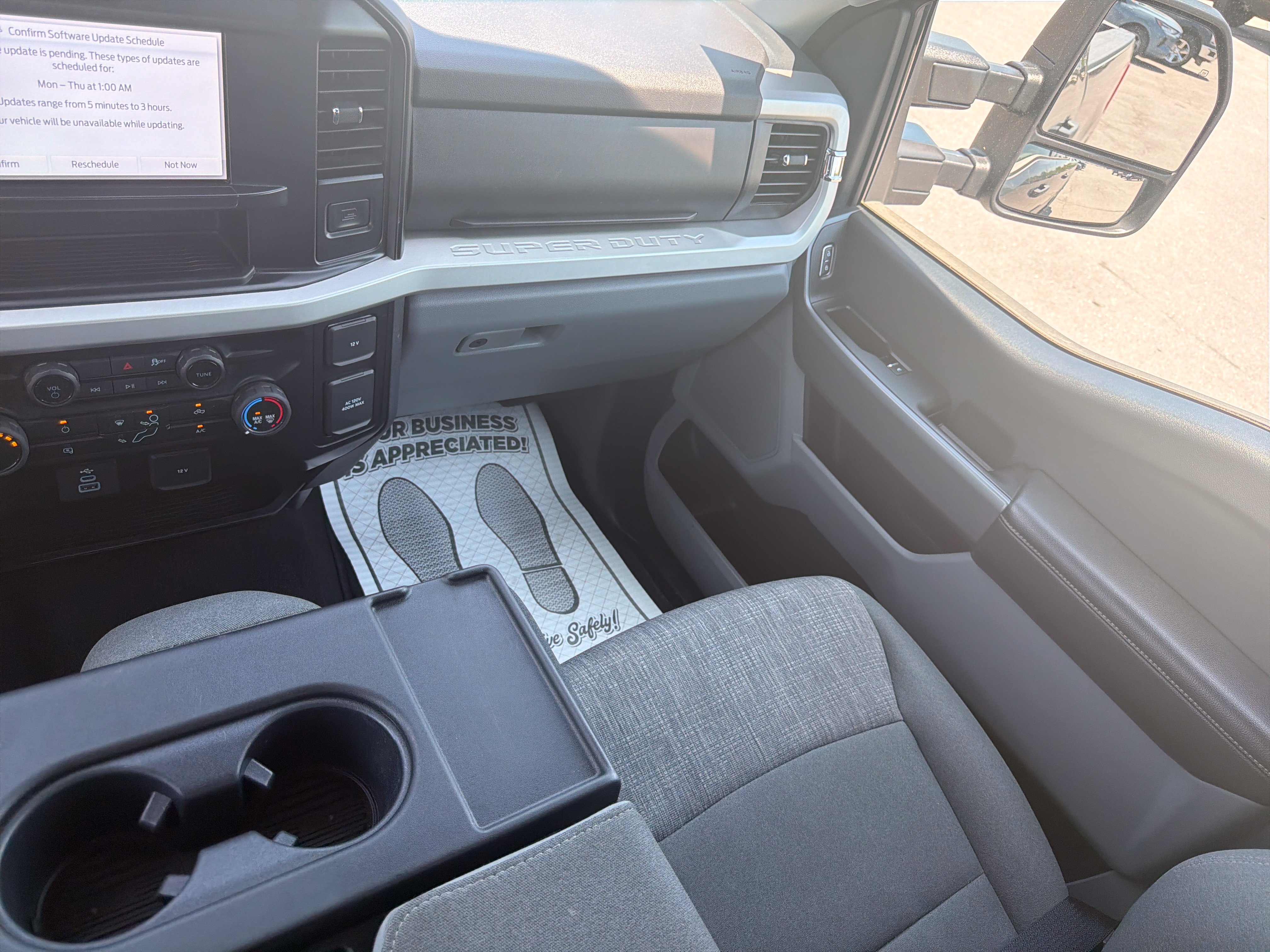 Certified 2025 Ford F250 XLT AWD/4WD image 22