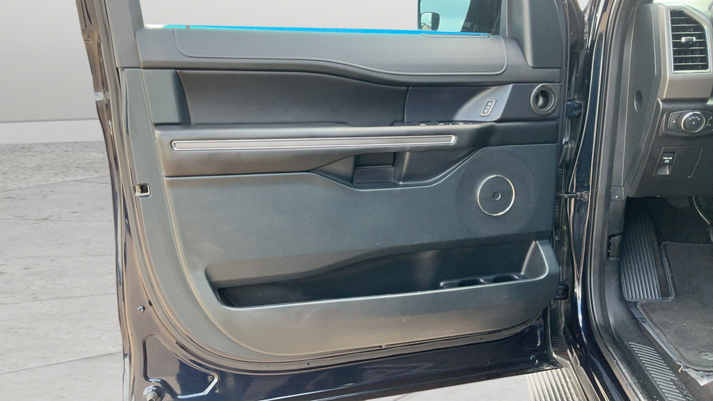 Certified 2021 Ford Expedition XLT RWD image 18