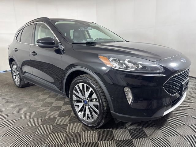 Certified 2020 Ford Escape Titanium AWD/4WD image 1