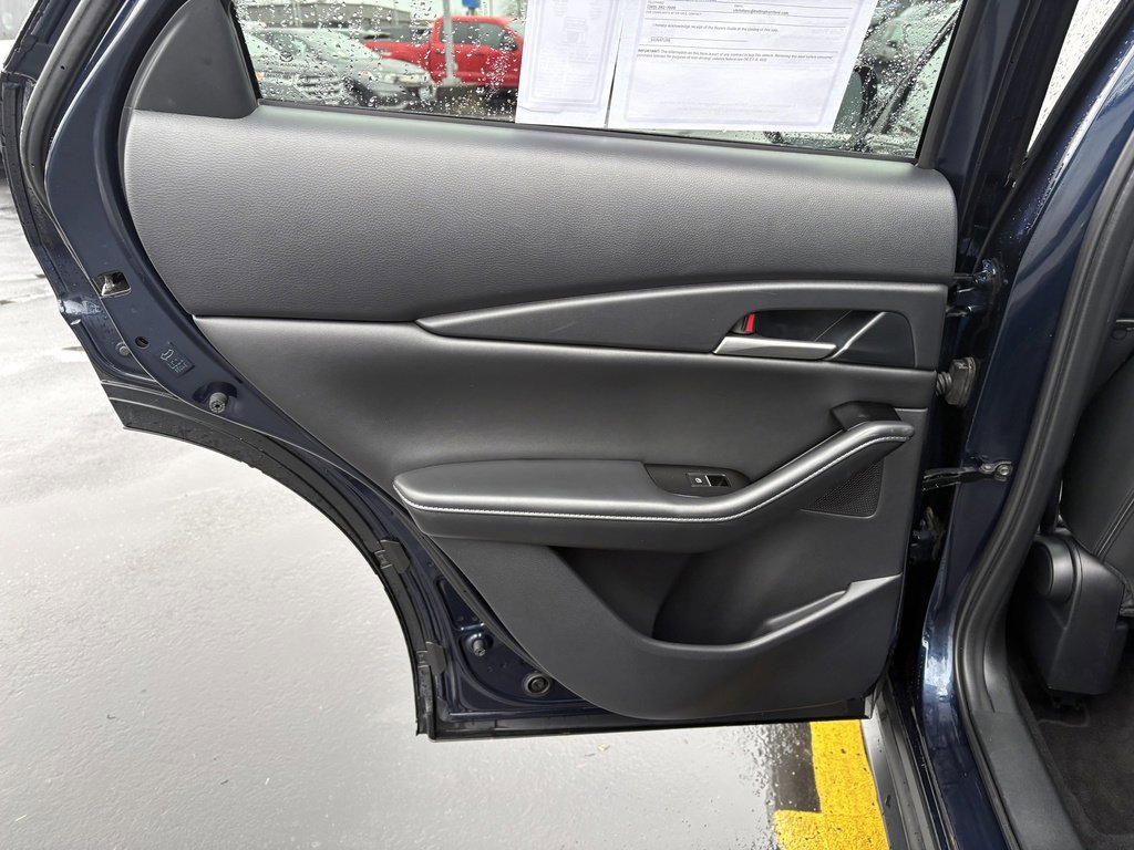 Used 2024 MAZDA CX-30 AWD 2.5 S w/ Select Sport Pkg image 32