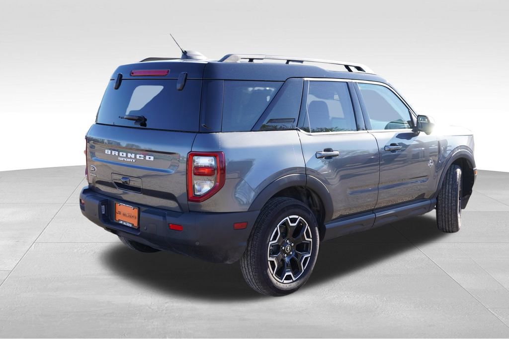 Certified 2025 Ford Bronco Sport Outer Banks w/ Outer Banks Tech Package+ AWD/4WD image 5