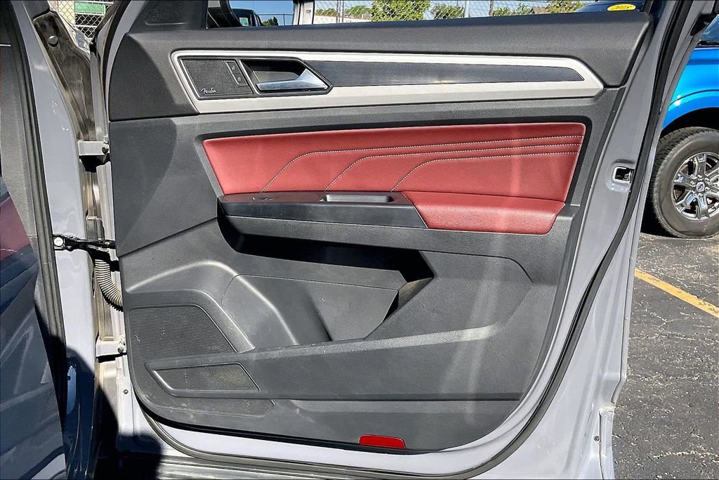 Used 2021 Volkswagen Atlas Cross Sport SEL Premium R-Line w/ Cross Sport MDO Package AWD/4WD image 23
