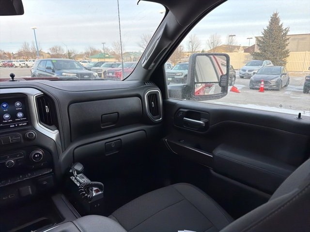 Used 2022 Chevrolet Silverado 2500 LT w/ Convenience Package image 13