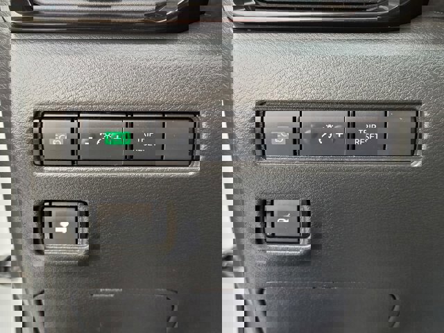 Used 2021 Nissan Sentra SV image 26