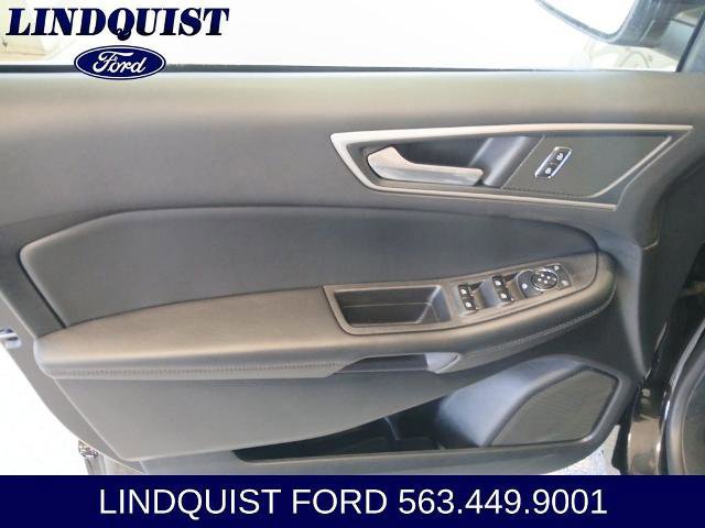 Certified 2024 Ford Edge SEL w/ Convenience Package image 12