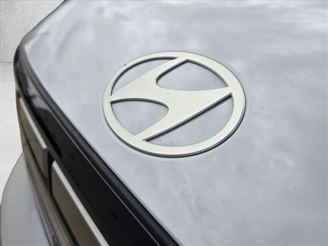 Used 2026 Hyundai Santa Fe SEL FWD image 16