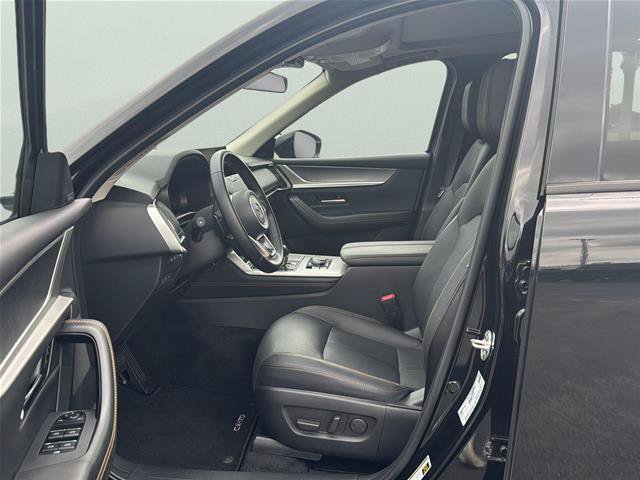 Used 2025 MAZDA CX-70 Plug-In Hybrid w/ Premium Pkg AWD/4WD image 10