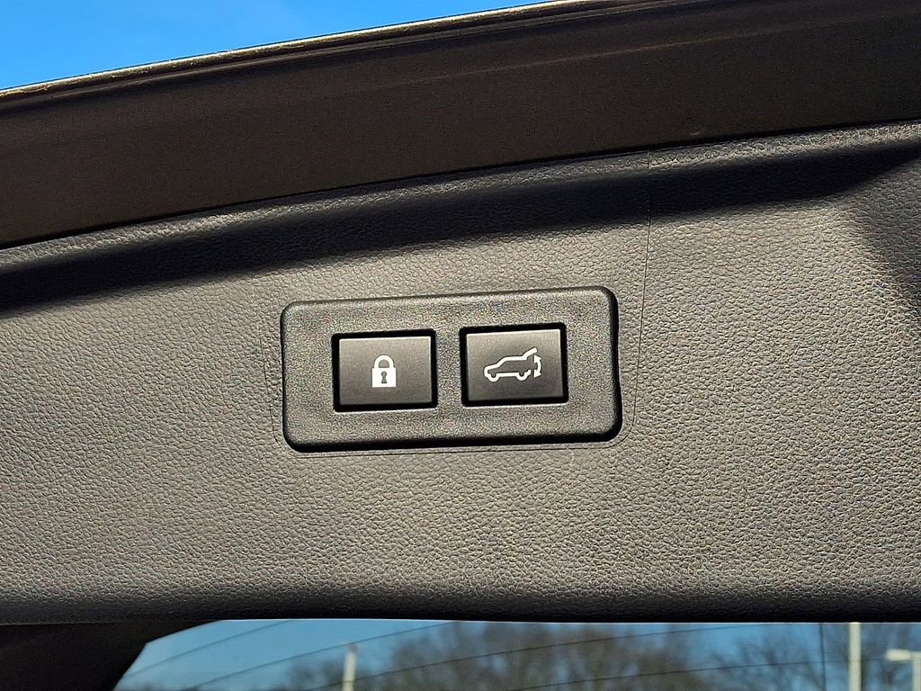 Used 2023 Subaru Outback Limited w/ Popular Package #2 image 29